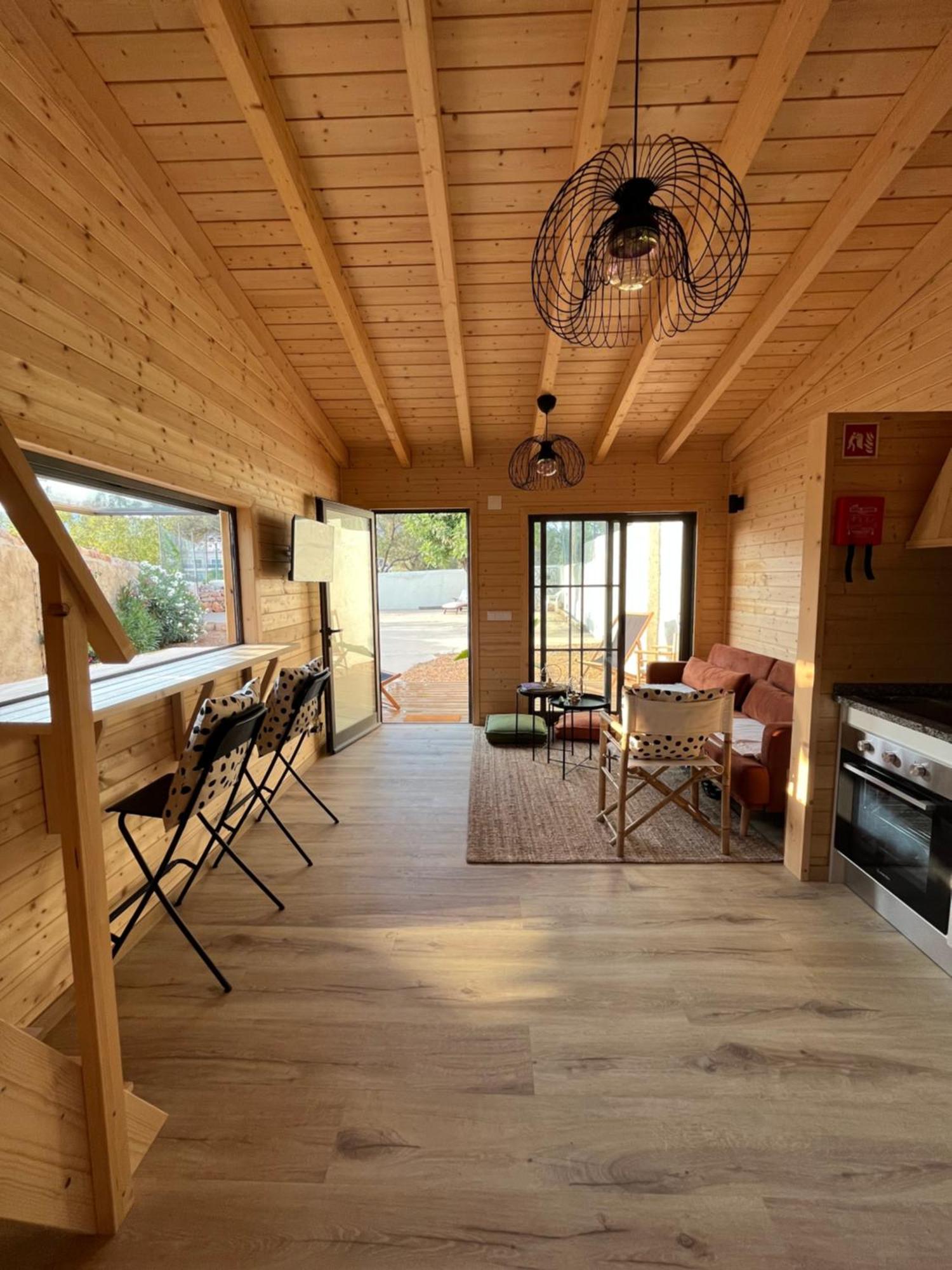 Wood11 - Charming Tinyhouse In A Lovely Garden Santa Barbara de Nexe